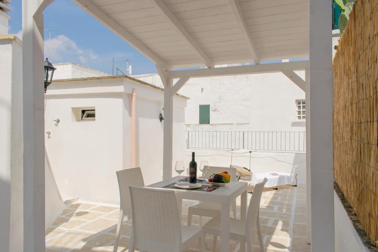 Amari'S Home Ostuni Buitenkant foto