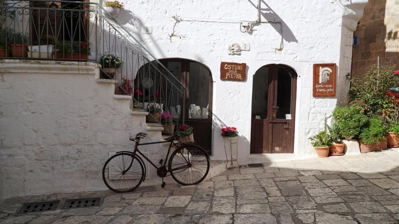 Amari'S Home Ostuni Buitenkant foto